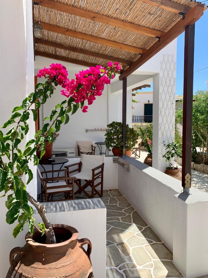 Antheia Hotel Folegandros Town Ngoại thất bức ảnh